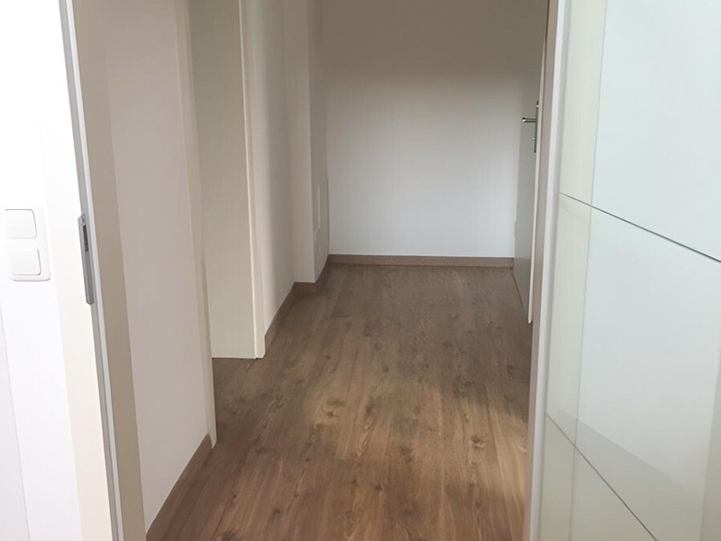 Charmante 3-Zimmer-Galeriewohnung mit Balkon in Augsburg-Oberhausen - Bild 13