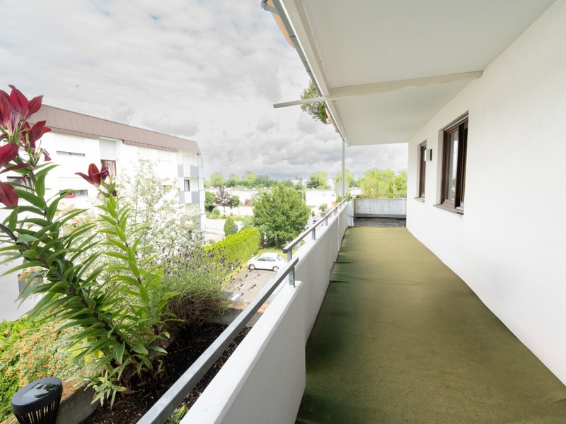 Etagenwohnung mit umlaufendem Balkon in Dillingen zu verkaufen - Bild 5
