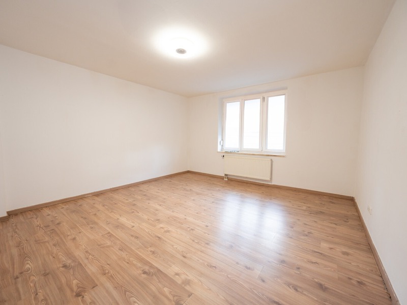 Helle 3-Zimmer-Galeriewohnung im modernisierten Altbau: Ihr Rückzugsort in Augsburg-Oberhausen - Bild 3