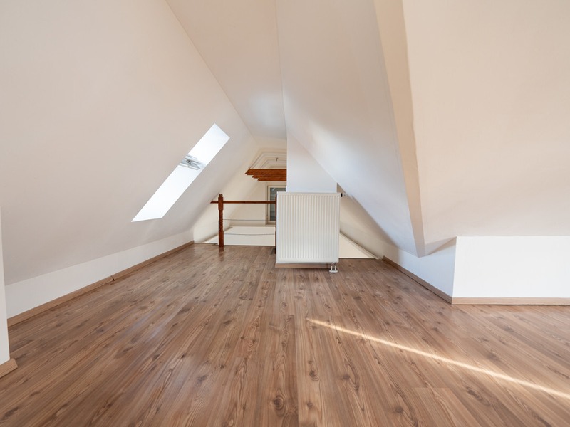 Helle 3-Zimmer-Galeriewohnung im modernisierten Altbau: Ihr Rückzugsort in Augsburg-Oberhausen - Bild 6