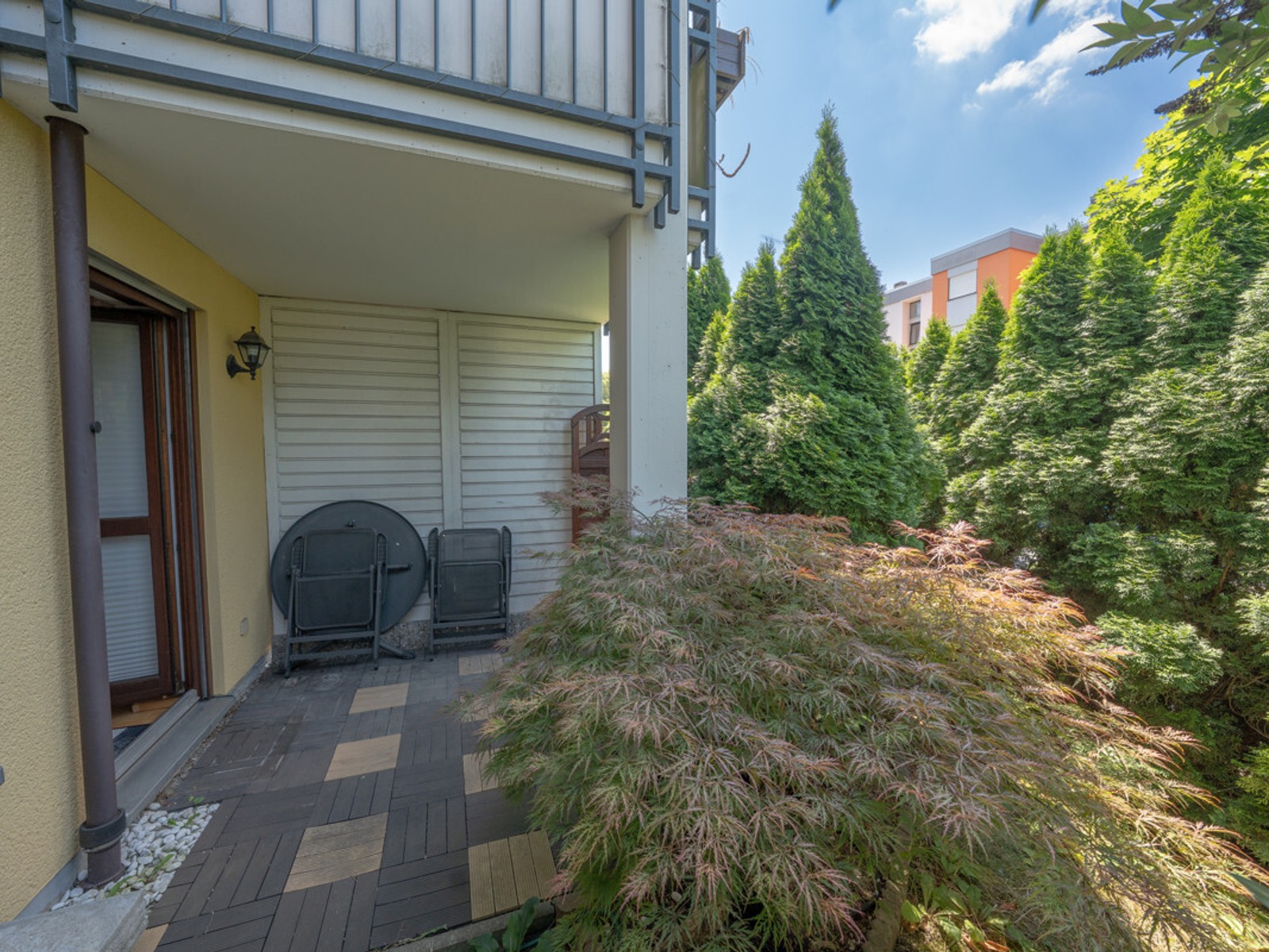 Gepflegte 2-Zimmer-Wohnung mit Terrasse & Gartenanteil in der beliebten Augsburger Hammerschmiede