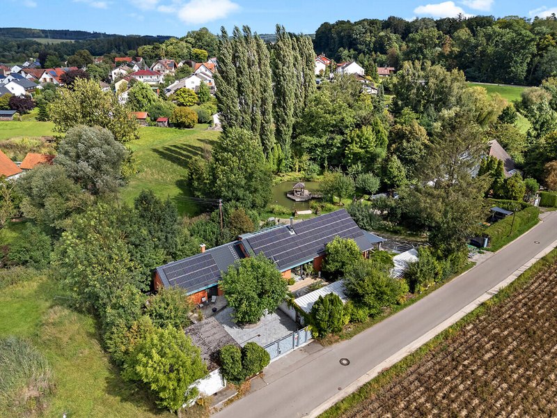 Exklusive Villa auf einzigartigem Grundstück in Affing - Bild 34