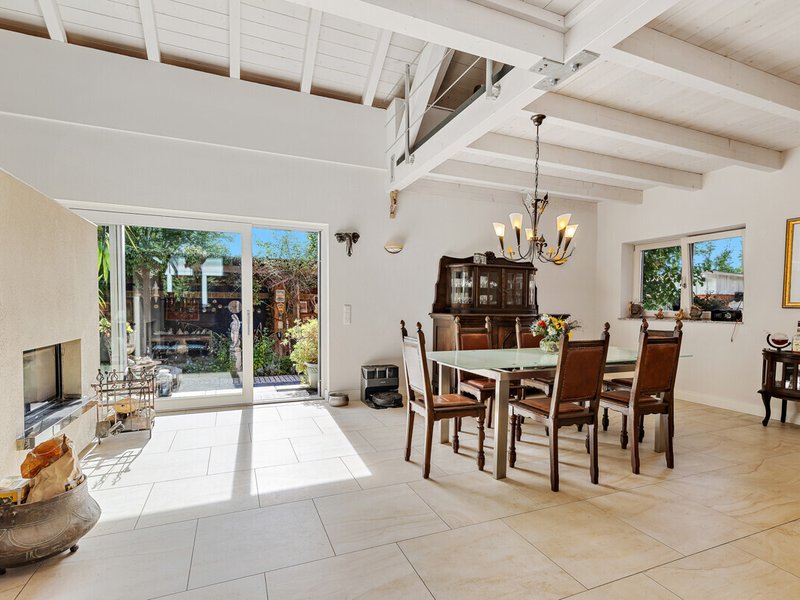 Exklusive Villa auf einzigartigem Grundstück in Affing - Bild 7