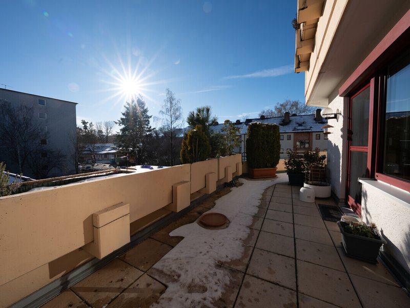 Gepflegte & großflächige 4-Zimmer-Wohnung mit großem Balkon in Kaufbeuren-Neugablonz zu verkaufen - Bild 3