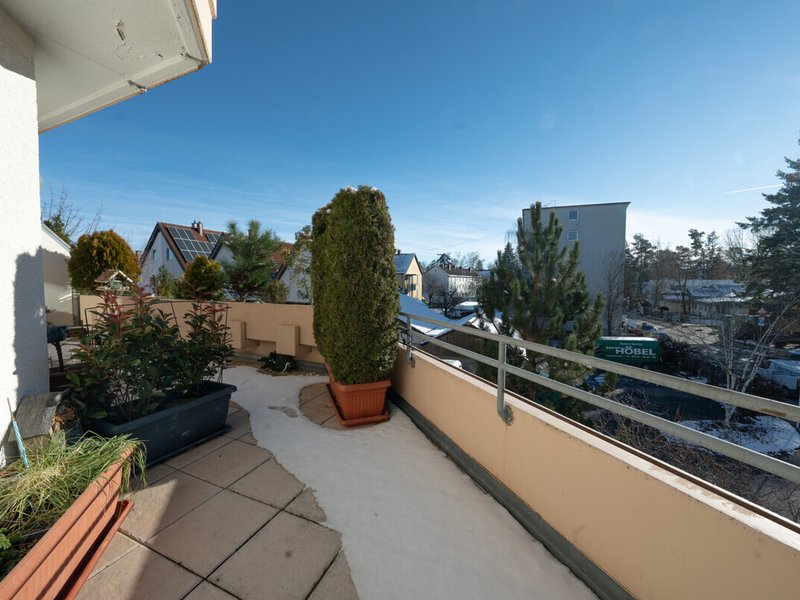 Gepflegte & großflächige 4-Zimmer-Wohnung mit großem Balkon in Kaufbeuren-Neugablonz zu verkaufen - Bild 4