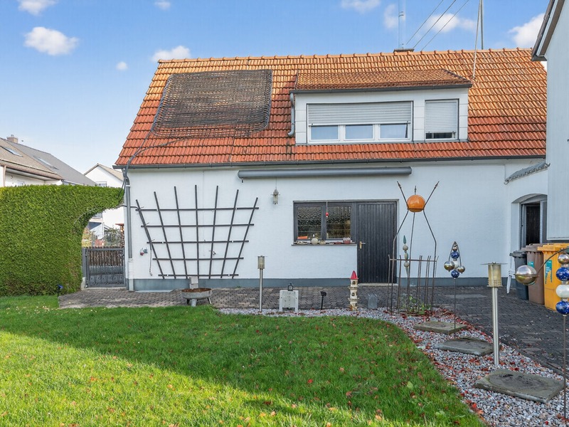 Einfamilienhaus mit Einliegerwohnung in Augsburg-Lechhausen - Bild 9