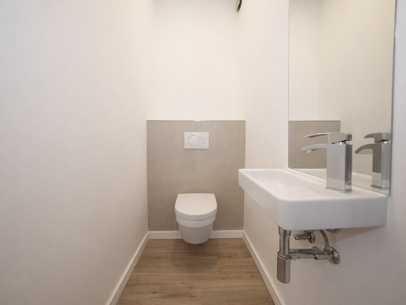 Renovierte Wohnung mit großer Dachterrasse in Neusäß zu vermieten - Bild 8