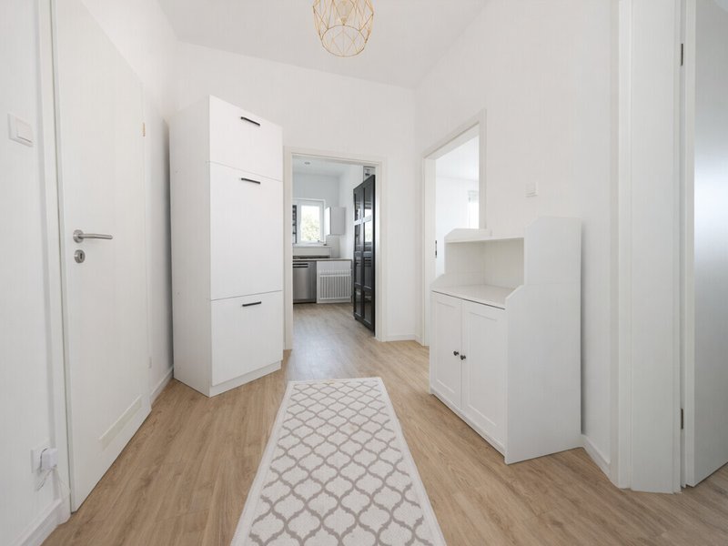 Renovierte Wohnung mit großer Dachterrasse in Neusäß zu vermieten - Bild 9