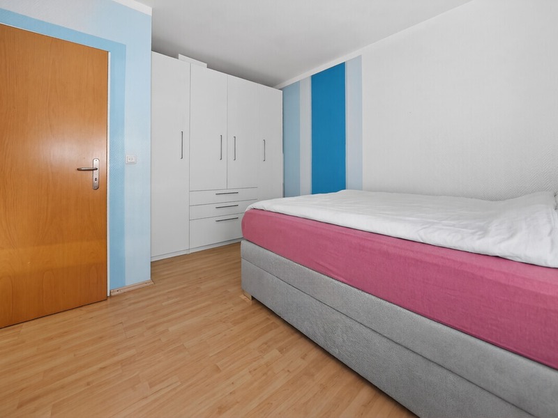 5-Zimmer-Wohnung mit zwei Balkonen und Münsterblick in Neu-Ulm - Bild 7
