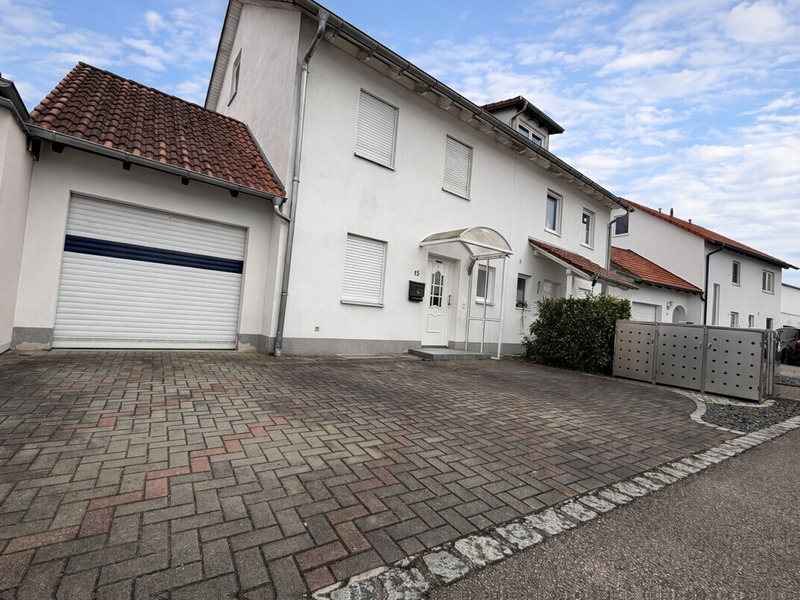 AUX IMMO l Familienfreundliche Doppelhaushälfte in Dillingen zu vermieten - Bild 10