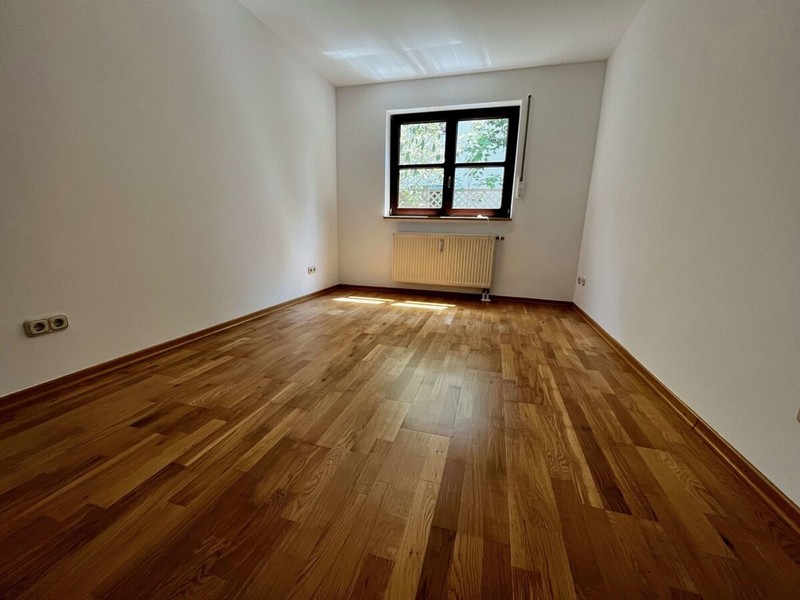 Charmante Erdgeschosswohnung mit großem Garten in Aubing zu vermieten - Bild 8
