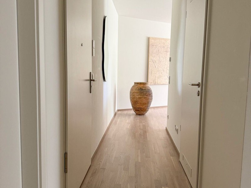 Großzügige 4-Zimmer-Wohnung mit Loggia im Antonsviertel - Bild 7