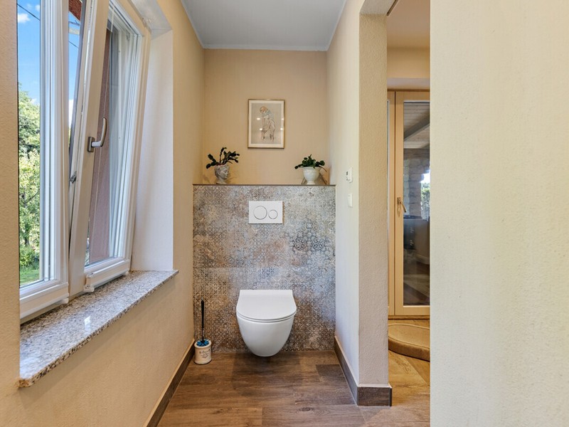 Exklusive Villa auf einzigartigem Grundstück in Affing - Bild 17