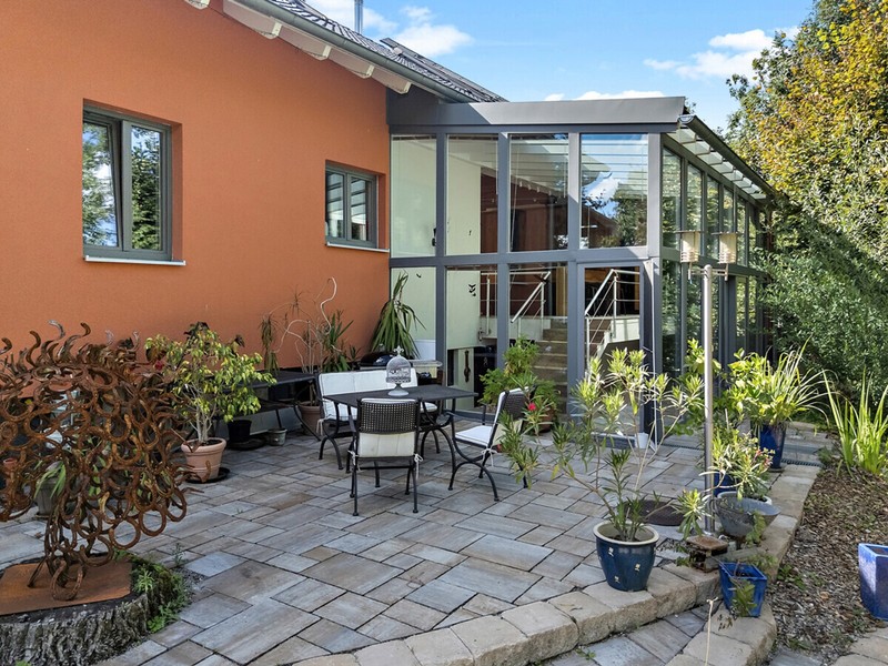 Exklusive Villa auf einzigartigem Grundstück in Affing - Bild 24