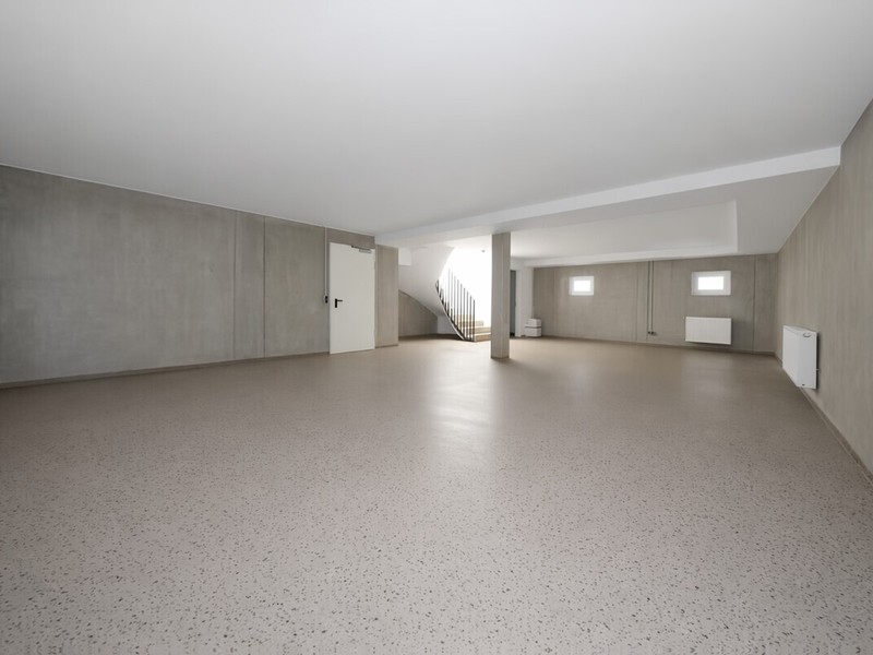 Neubau: Moderne & Lichtdurchflutete Gewerbefläche im Zentrum von Leitershofen zu vermieten
