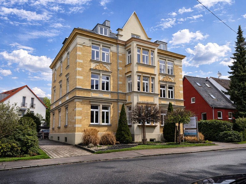 Repräsentative Bürofläche mit guter Anbindung